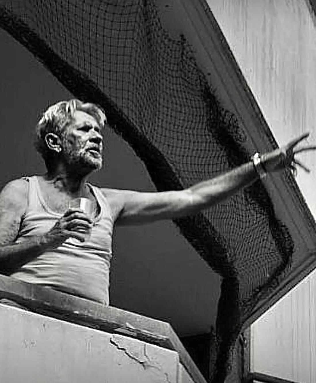 JJ Straub: 100 Stories